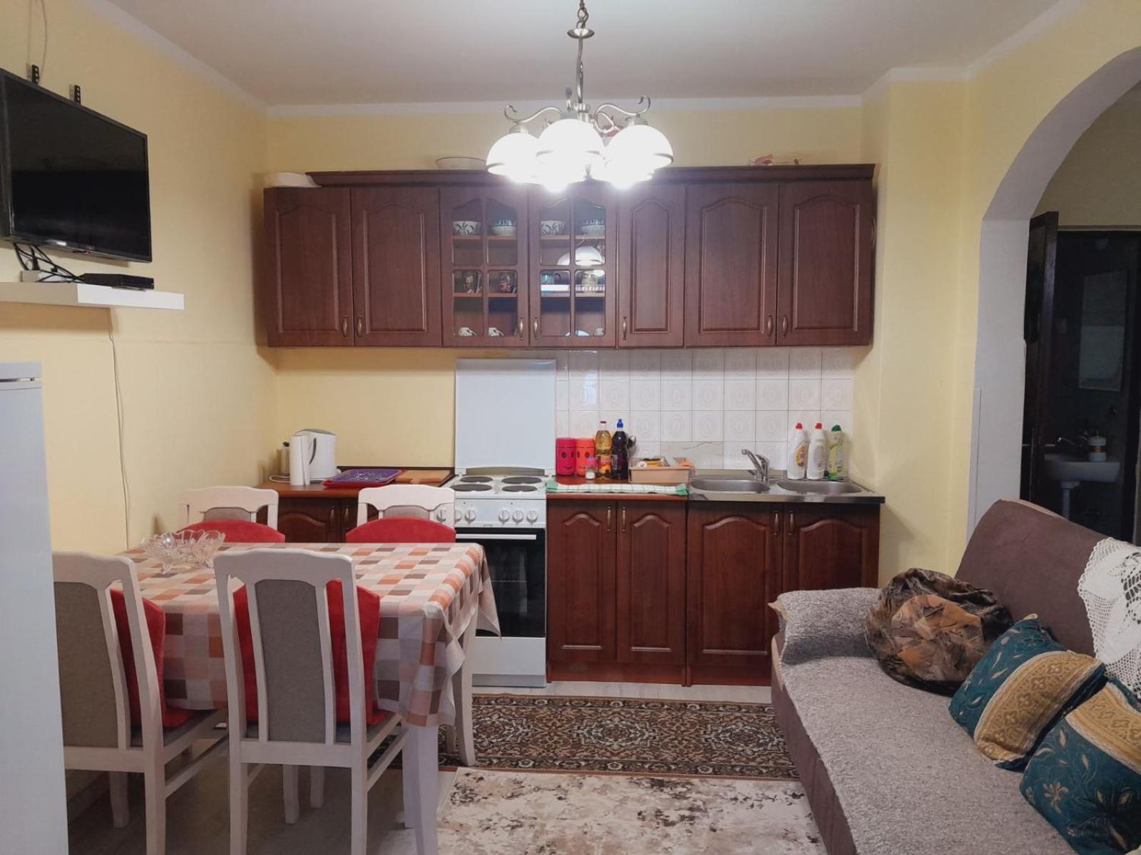Apartman Radoman Cetinje Buitenkant foto